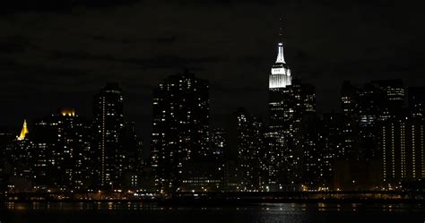 New York City Skyline At Night Wallpaper