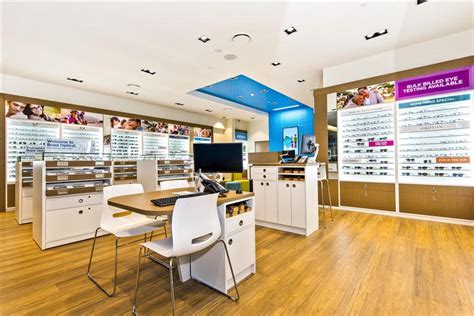 Optical Shop Interior Design