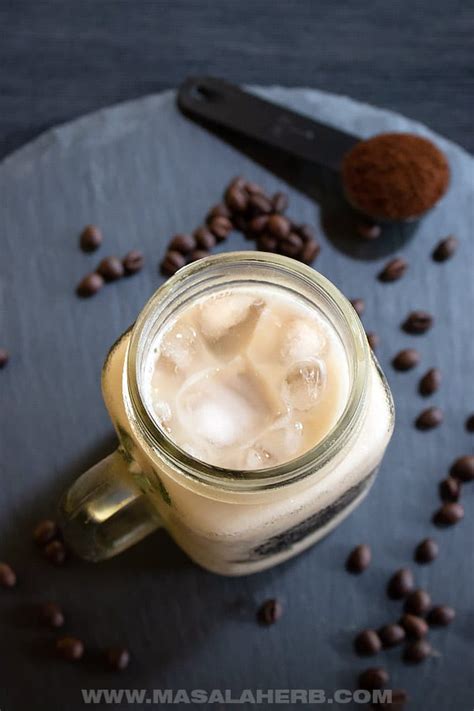 Easy French Vanilla Iced Coffee Recipe 2023 - AtOnce