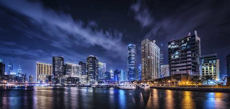 9 Tips for Cityscape Night Photography - Photography Tips