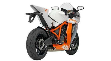 2014 KTM 1190 RC8 R Review - Top Speed