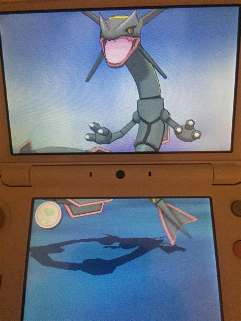 [7] Shiny Rayquaza after only about an hour without shiny charm : r/ShinyPokemon