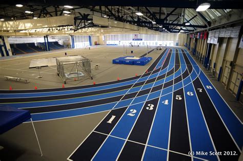 Indoor track etiquette - Canadian Running Magazine