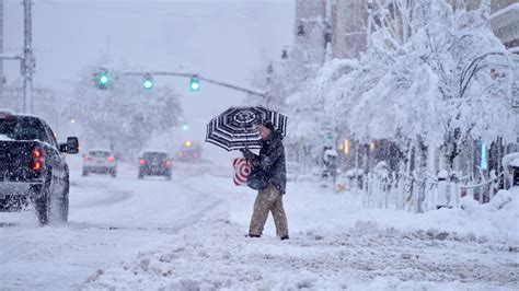 Weather Updates: Late-Winter Storm Brings Snow and Rain to the Northeast - The New York Times