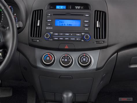 2009 Hyundai Elantra: 11 Interior Photos | U.S. News