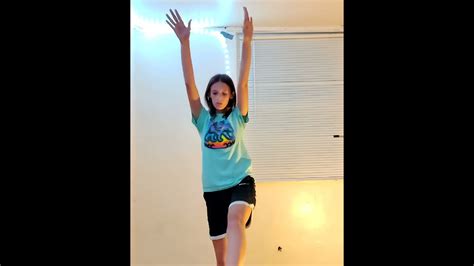 *for beginners* 5 gymnastics tutorial skills - YouTube