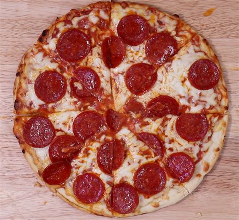 Top 15 Frozen Pizzas Ranked 🍕