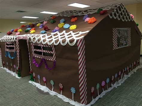 4 Office cubicles decorated for the holidays, our massive gingerbread ...