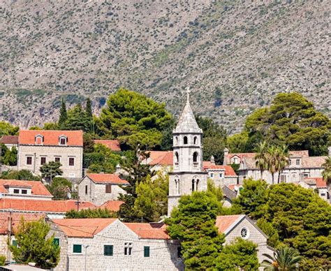 Cavtat old town - Croatia — Stock Photo © dbajurin #31588545