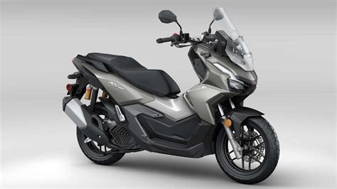 Honda ADV160 2024 launched at 105 million VND - VINAMR