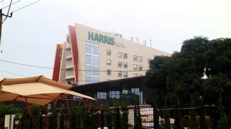 Harris Hotel Sentul editorial photo. Image of exterior - 236332391