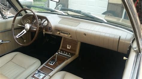 avanti interior | Barn Finds