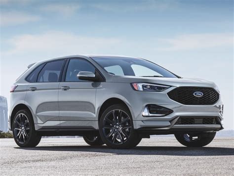 2021 Ford Edge Review, Pricing, and Specs