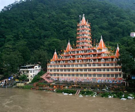 Tera Manzil Temple / Kailash Niketan Temple, Rishikesh - Timings, History, Darshan, Pooja Timings