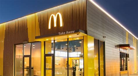 McDonald's Is Testing A New Futuristic Drive-Thru Concept In Fort Worth ...