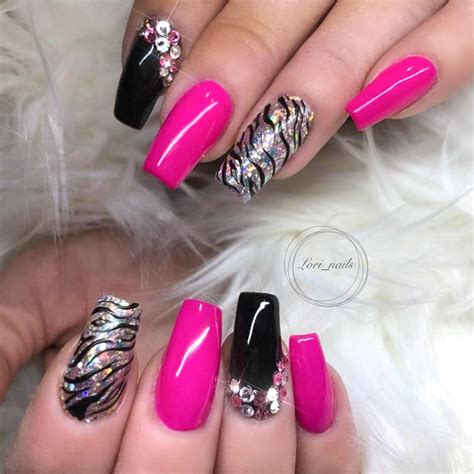 Cute And Wild Zebra Print Nails To Try | NailDesignsJournal.com