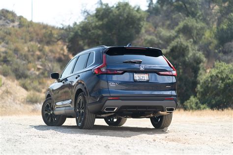 2023 Honda CR-V Hybrid First Drive Review: The Best One Yet - CNET