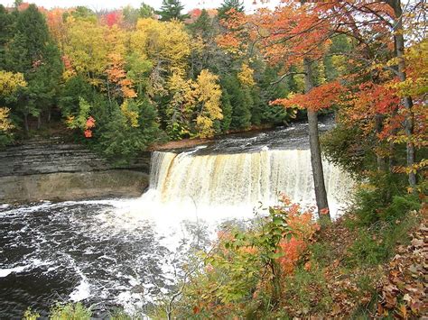 Tahquamenon Falls Michigan Wallpapers - Wallpaper Cave