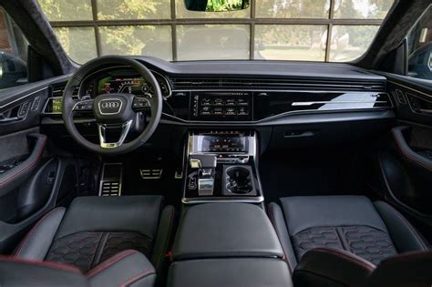 2021 Audi RS Q8 Pictures - 60 Photos | Edmunds