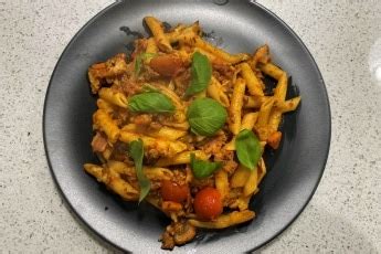 The Best Cheesy Pasta Bake (Minced Beef) Recipe - Eric Lyons Solihull British Online Butcher