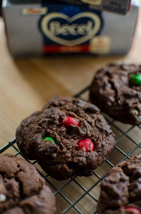 Chewy Chocolate Peppermint Cookies | Living Lou