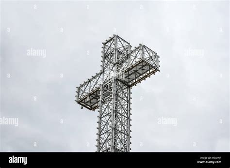 Mont Royal Cross in Montreal, Canada Stock Photo - Alamy