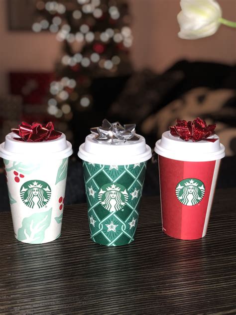 Starbucks Christmas gift card ideas! Gift card is inside cup. During the holidays, Starbucks has ...