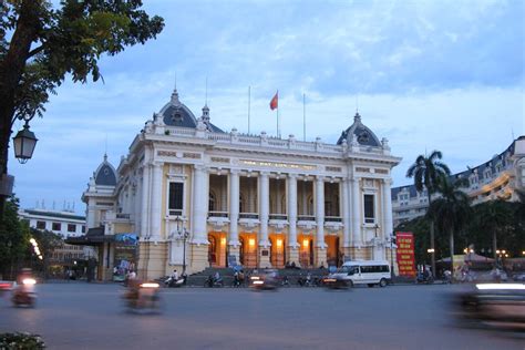 Hanoi Opera House - 4 highlights when visiting