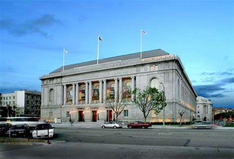 Asian Art Museum, San Francisco, CA - California Beaches