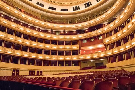 Behold the grandeur of the Vienna State Opera House - CNET