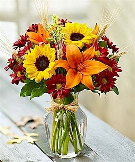 Deliver the perfect fall & autumn flower arrangement by Carithers ...