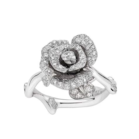 Rose Dior Bagatelle diamond ring in white gold | Dior | The Jewellery ...