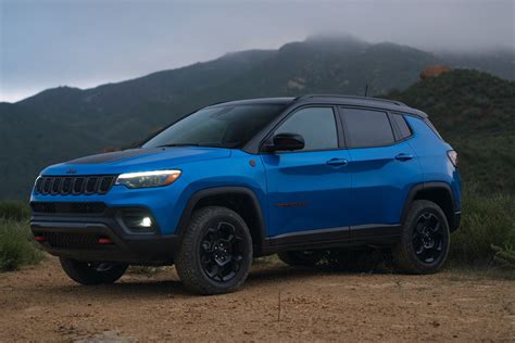 First Drive: 2023 Jeep Compass Completes Its Two-Year Makeover | Edmunds