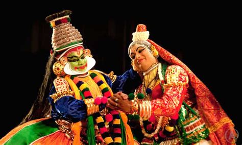 List of 14 Traditional Folk Dances of Kerala with Photos