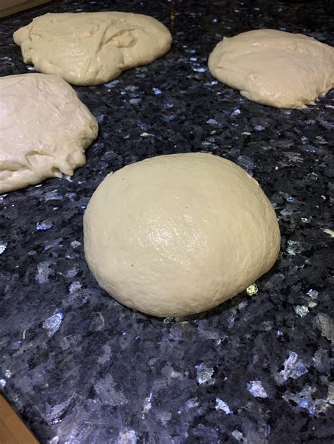 48+ Hour Biga Pizza Dough — pizzaptah