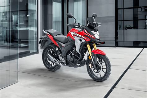 Honda CB200X On Road Price in Chennai & 2024 Offers, Images