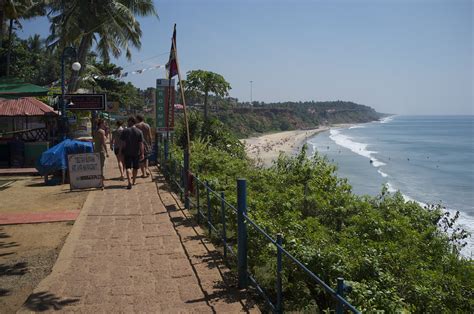 Beaches of Kerala: All you need to know about Varkala Cliff beach