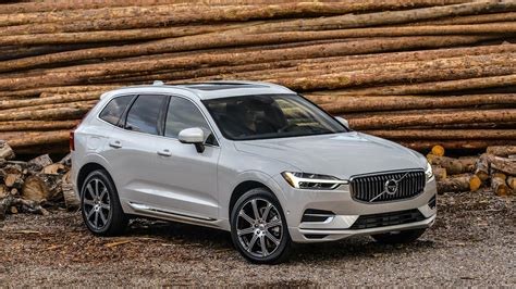 2018 Volvo XC60 T8 Review: Performance And Green In One