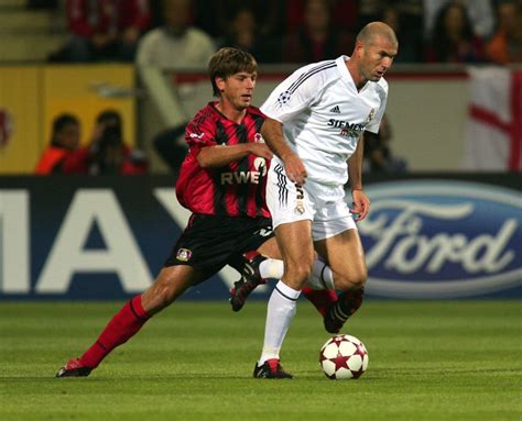 Zinedine Zidane: the top 5 greatest goals of his career