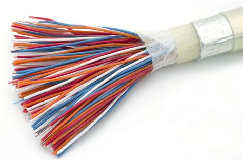 What Is a Plastic Optical Fiber? (with pictures)