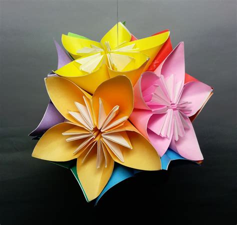 Louie Girl Fiberarts: Change of Pace... Origami Paper Folding