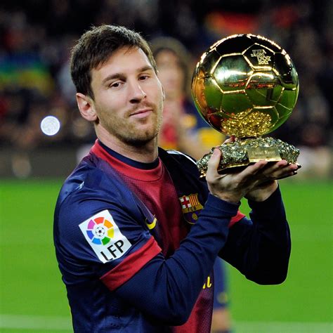 Lionel Messi Poses with 4 Ballon d'Or Awards Before FC Barcelona Kickoff (Video) | Bleacher Report