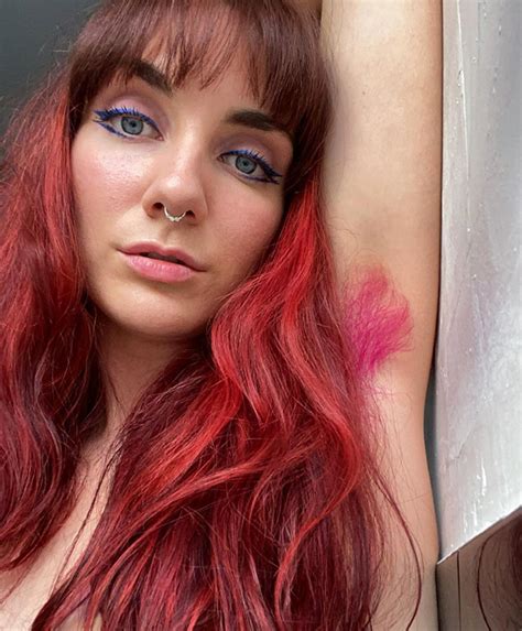 Women With Dyed Armpit Hair (Awkward Instagram Beauty Trend)