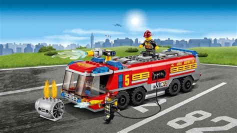 Airport Fire Truck 60061 - LEGO City Sets - LEGO.com for kids - US