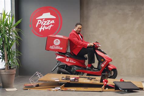 Pizza Hut Delivery "Now that's delivering" by Iris