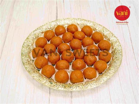 Mothichur Laddu - Vani Sweets