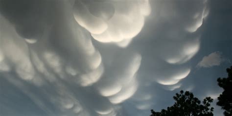 Mammatus clouds - Met Office