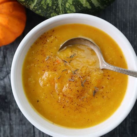 Easy Winter Squash Soup - Salt in my Coffee