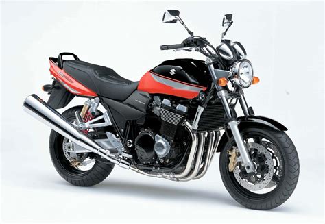 SUZUKI GSX1400 - Review and photos