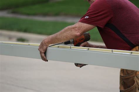 What Are Seamless Gutters? - Lawnstarter